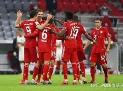 满冠体育网址 -包含本菲卡迎欧联关键赛；清晨扳平良机；管理层满意；年轻球员得到机会的词条