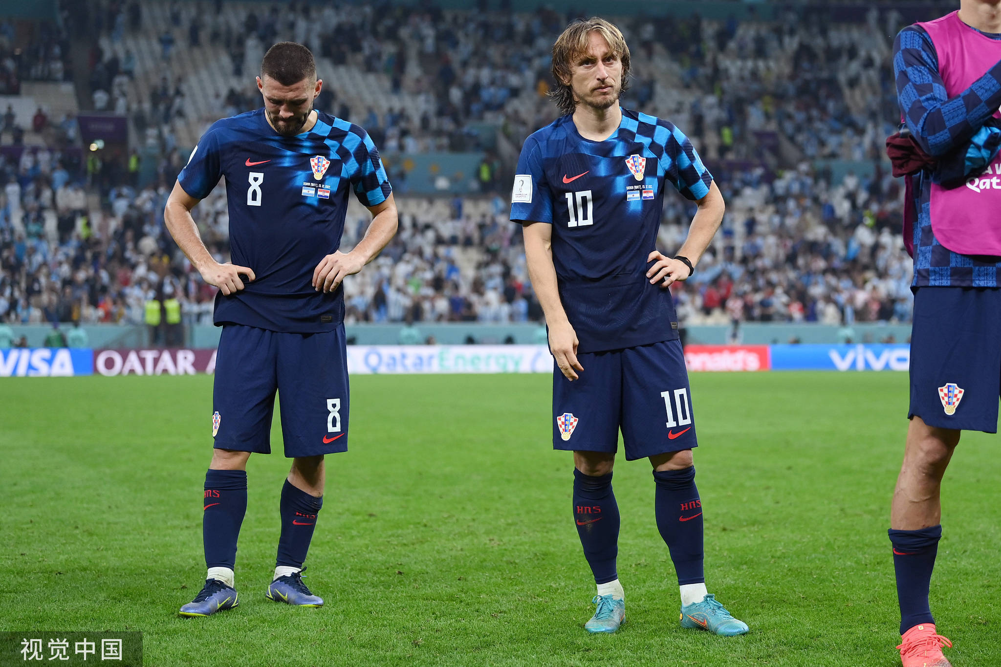 包含今夜新疆广汇状态回暖转折点西汉姆遗憾出局，这一次真的赛后波士顿凯尔特人调整名单以备意大利杯的词条